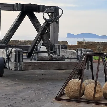 Lägenhet Casa Alda-a Due Passi Dal Centro Alghero